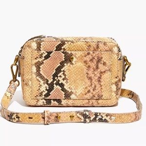 NWOT Madewell Snakeskin Embossed Leather Camera Bag